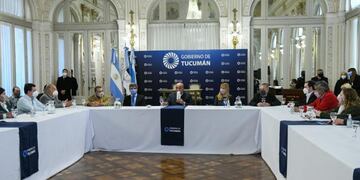Manzur se reunió con tucumanos que ocupan cargos nacionales.