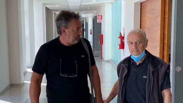 Adrián y Pablo Radaelli, los vecinos de la familia Macarrón-Dalmasso que acudieron esa madrugada a la casa por pedido de Nené Grassi, la mamá de Nora al no responder el teléfono (Tomás Fragueiro/La Voz).