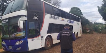 Secuestraron un micro por “deudas” por parte de su propietaria. Policía de Misiones | UR-V