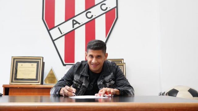 "Estoy muy contento de quedarme en Córdoba y en Instituto", aseguró el enganche.