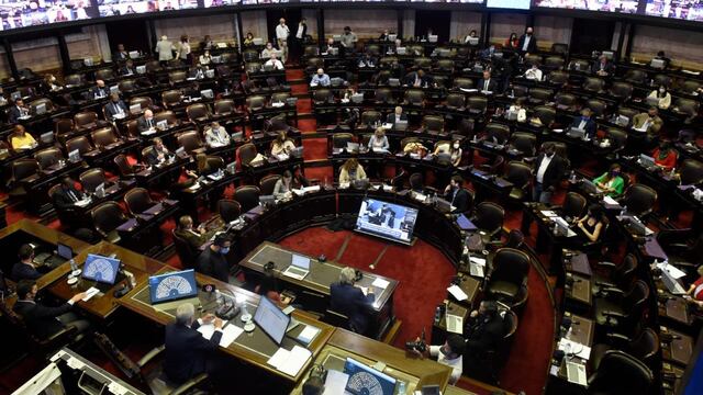 El debate de la legalización del aborto en Diputados durará un par de semanas, con fecha de sesión probable para mediados de diciembre.
