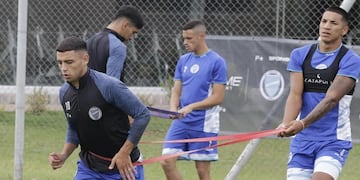 Godoy visitará a Rosario Central en busca del primer triunfo.