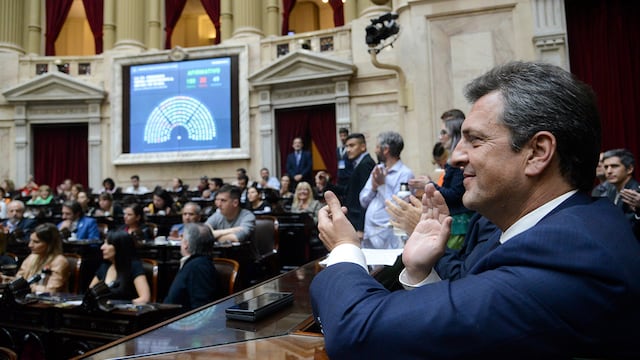 Massa en la votación del presupuesto.