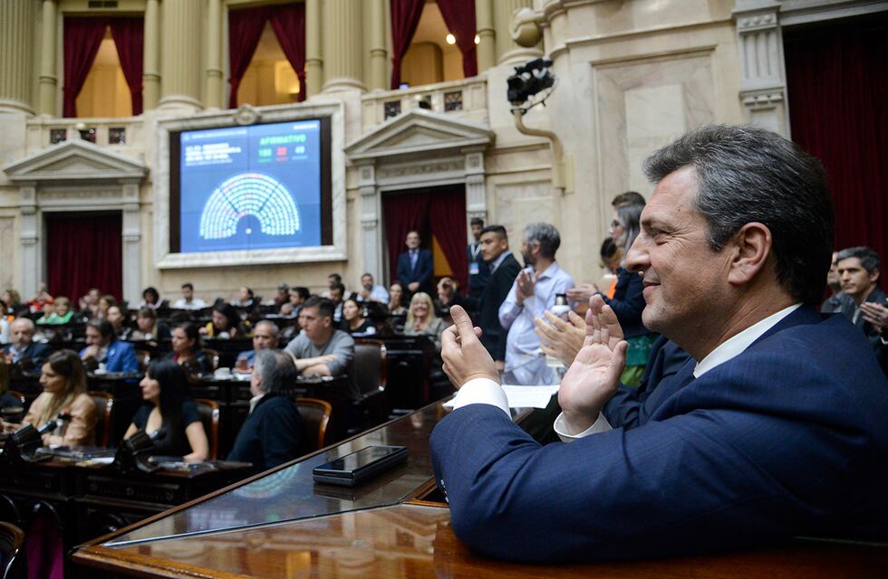 Tras el rechazo de los artículos relacionados con las obras sociales, Sergio Massa recibirá a la CGT