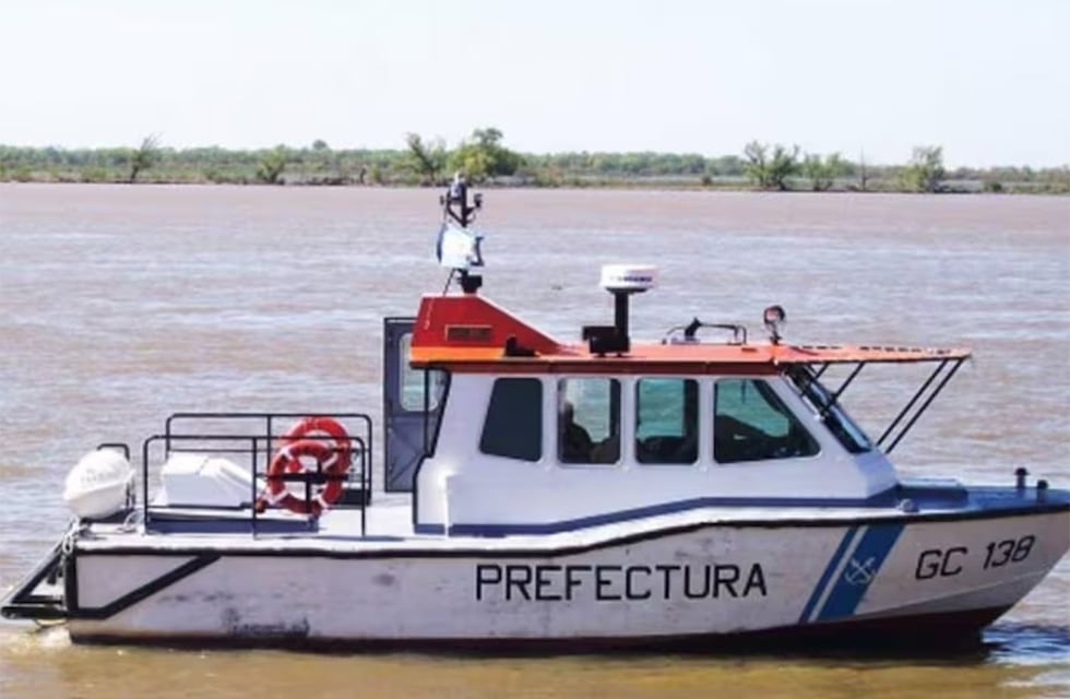 Confirmaron que el cuerpo hallado en el Paraná pertenece al policía rosarino que desapareció tras un choque entre una lancha y un buque