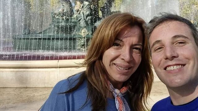 Lizy Tagliani y su novio, Sebastián Nebot, en Mendoza.