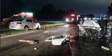 Murieron dos automovilista en un choque en la Autopista Rosario - Santa Fe