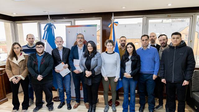 Realizan convenio para incorporar programadores a la Secretaría de Gobierno Digital
