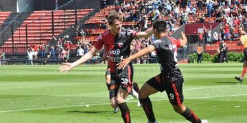 Colón ante Defensa y Justicia