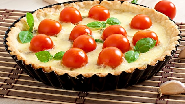Tarta de atún y tomates cherry. (Imagen ilustrativa)
