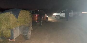 Un hombre robó alfalfa de un campo ajeno y le confesó el robo a la Policía.
