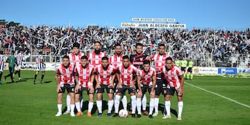 La Gloria en su visita a Chaco For Ever.