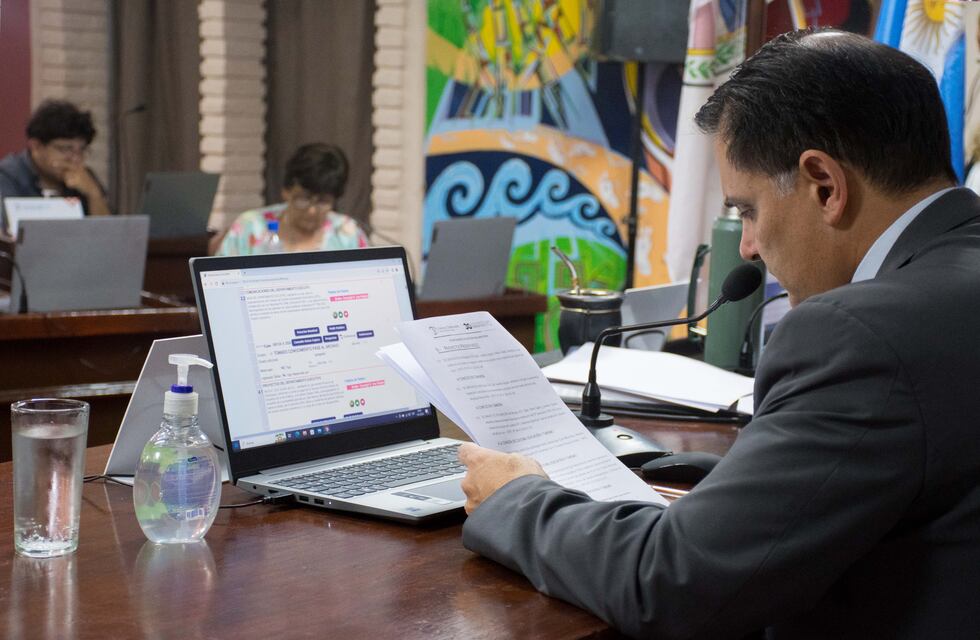 La red vial de San Salvador de Jujuy, en estado de emergencia