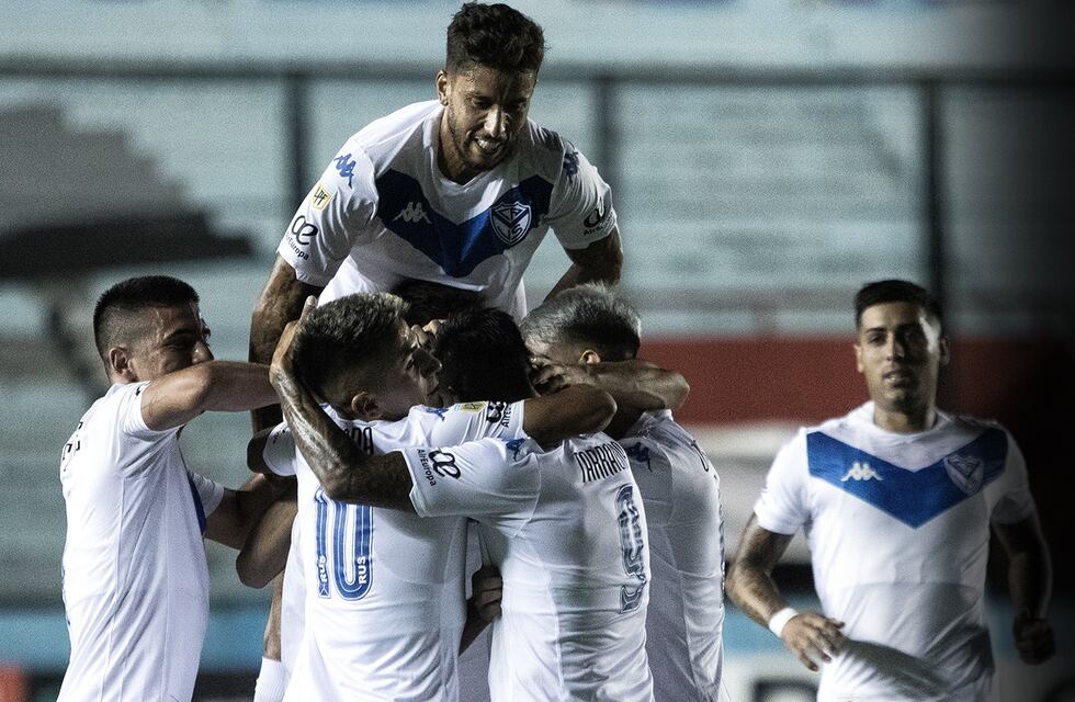 Vélez le ganó con comodidad a Camioneros y avanzó a la próxima fase de la Copa Argentina