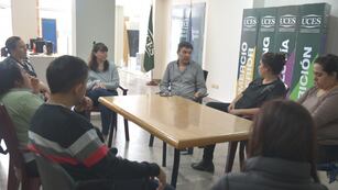 Clínica de Emprendedores con estudiantes universitarios de Rafaela
