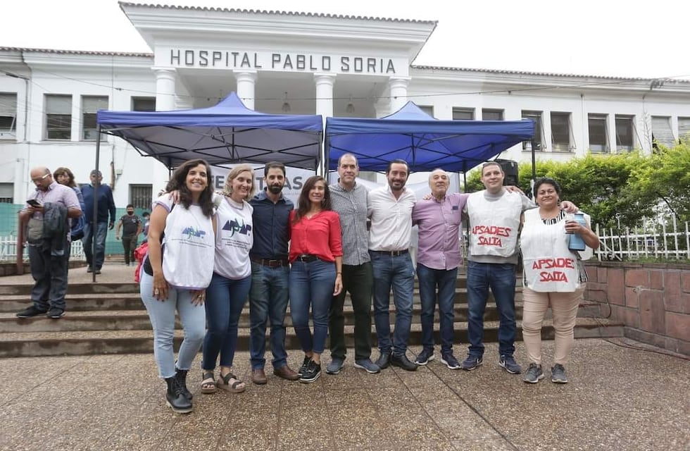 Profesionales de la salud reclaman “paritarias reales” en Jujuy