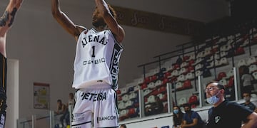 Latravius Mosley, el goleador de Atenas en el Súper 20. (Martin Jozami / La Liga)