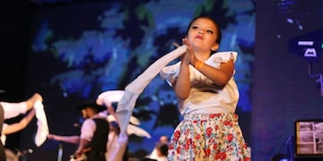 La gente podrá elegir entre 12 bodegas para ir a cenar y disfrutar de un número artístico las noches del 20 y 21 de febrero. Las entradas se adquirirán de forma online y tendrán un valor de 1.200 pesos. Foto: Municipalidad de Luján de Cuyo.