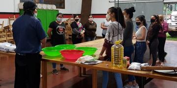 Iniciaron los cursos de la “Escuela Municipal de Oficios” en Montecarlo.