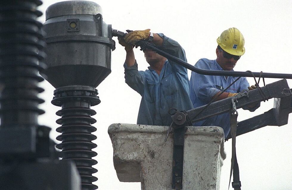 Edenor y Edesur: quiénes deben realizar el reempadronamiento para evitar cortes de luz