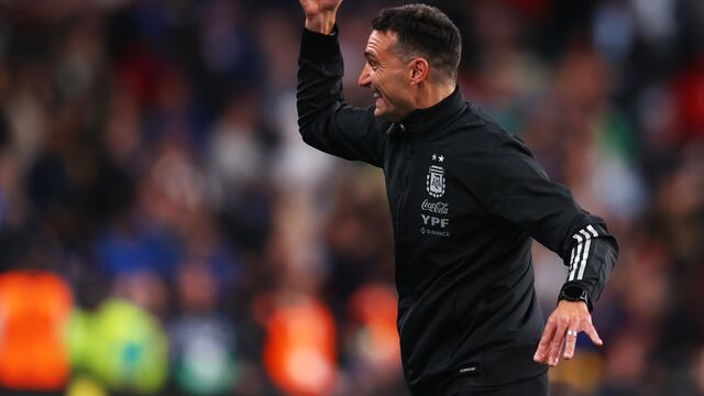 Lionel Scaloni superó el récord que tenía el Coco Basile en la Selección Argentina.