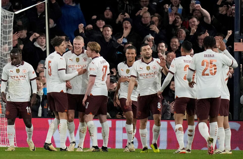 La tarde del “Androide”: Haaland hizo cinco goles y el Manchester City de Julián Álvarez pasó a cuartos de la FA Cup