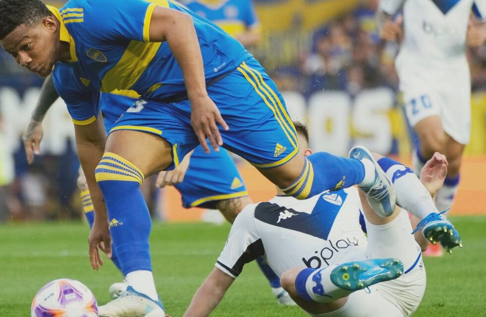Boca - Vélez: patadas, piñas y tres expulsados en La Bombonera