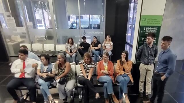 Trabajadores judiciales se manifestaron en el Hall de los Tribunales rafaelinos