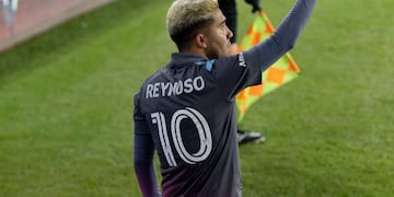 Emanuel Bebelo Reynoso, jugador del Minnesota en la MLS, exjugador de Talleres de Córdoba y de Boca Juniors.