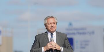 Alberto Fernández, en campaña: entregó viviendas, polarizó con Mauricio Macri y recordó a Néstor Kirchner.