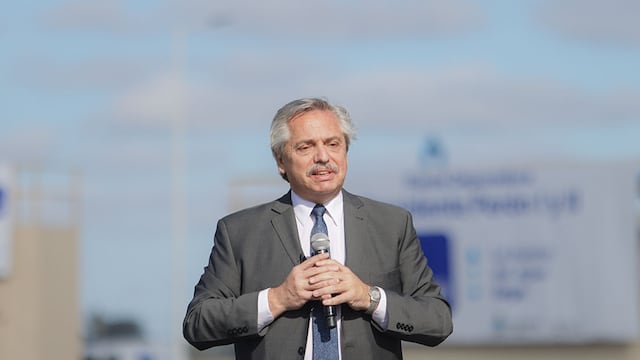 Alberto Fernández, en campaña: entregó viviendas, polarizó con Mauricio Macri y recordó a Néstor Kirchner.