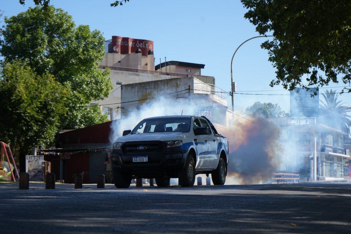 Gualeguaychú refuerza la prevención del dengue con aplicación de repelente y fumigaciones