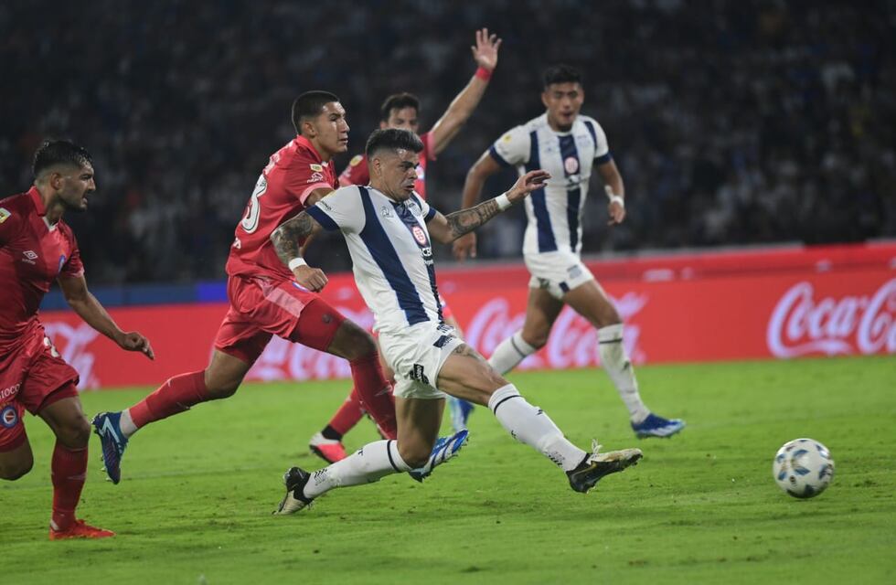 “Hasta el tele habla en cordobés”: el desopilante error en Talleres - Argentinos que se hizo viral