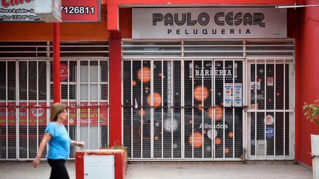 El hombre fue hallado sin vida por su padre, en su local comercial.