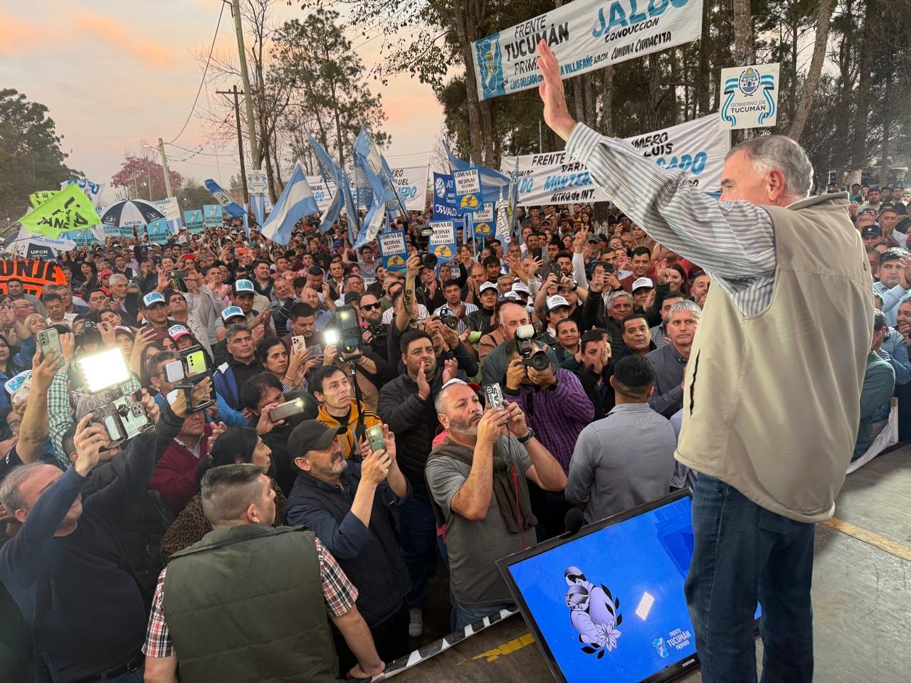 Osvaldo Jaldo destacó que “a pesar de la situación económica nacional, avanzamos con obras como esta, administrando eficientemente los recursos