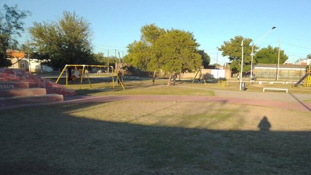 El chico de 17 años fue atacado con un arma de fuego durante una discusión cerca de la Plaza 25 de Mayo.