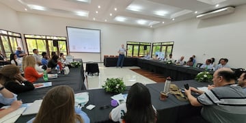 Se realizó el 22 Encuentro de Municipios Turísticos en Puerto Iguazú con representantes de 60 municipios