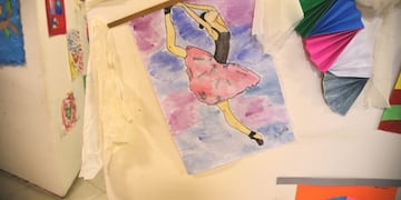 La exposición de arte es el resultado final de el taller de arte para niños "Lápiz, Papel y Tijera".