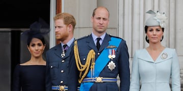 Meghan Markle, el Príncipe Harry, el Príncipe William y Kate Middleton. (Foto: Akmen / AFP)