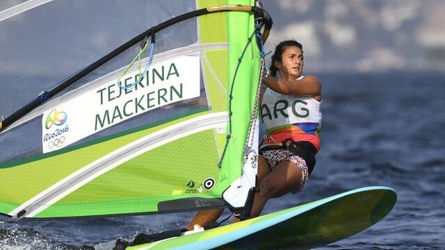 Celia Tejerina en la cuenta regresiva para el windsurf nacional, rumbo a Tokio 2021.