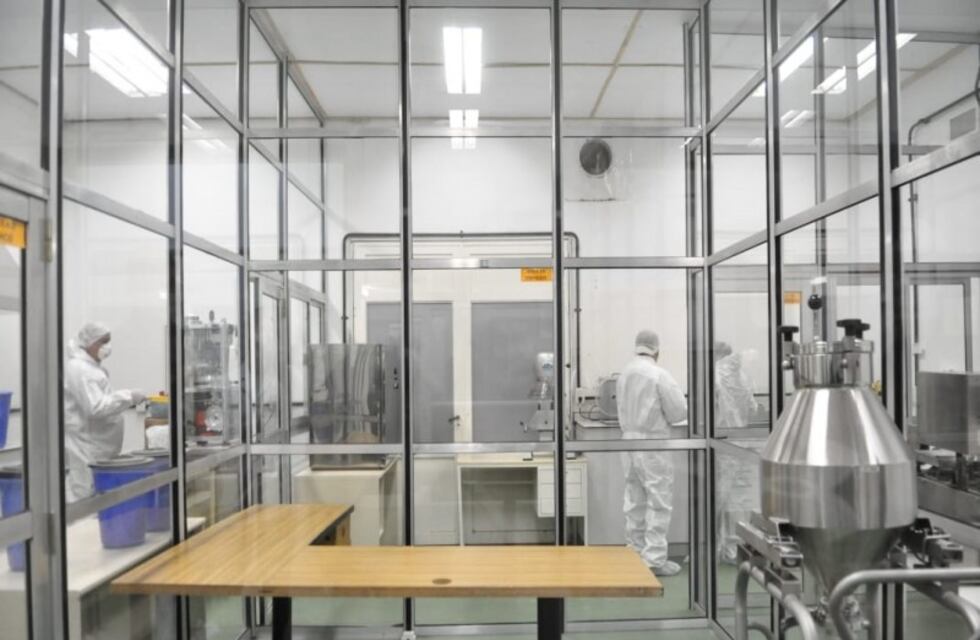 Fabricación y entrega gratuita de repelente para lucha contra el Dengue