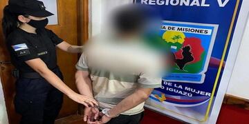 Detuvieron a un hombre acusado de violencia de género en Puerto Iguazú.