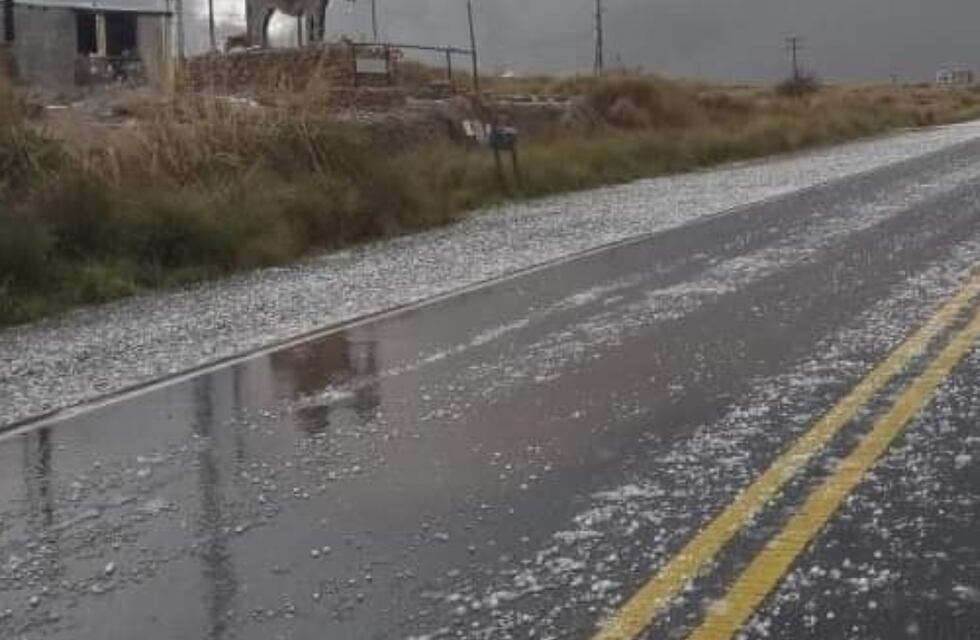 Fuerte granizo en varias localidades del interior de Córdoba: ¿llegará a la capital?