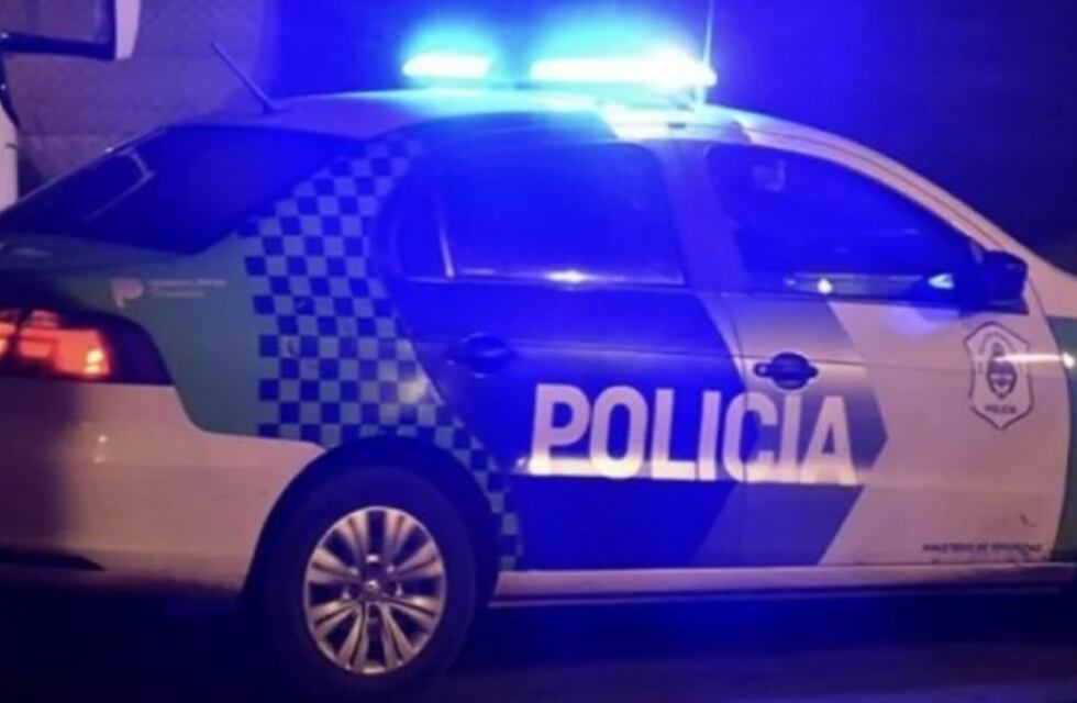 “Yo también tengo que comer”: asaltaron a una familia en La Plata y antes de irse pidieron perdón