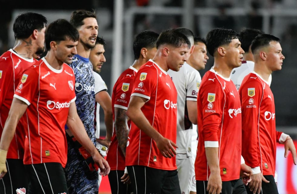 Alcohol, drogas y dólares: las fotos polémicas de Matías Abaldo y el pedido de disculpas