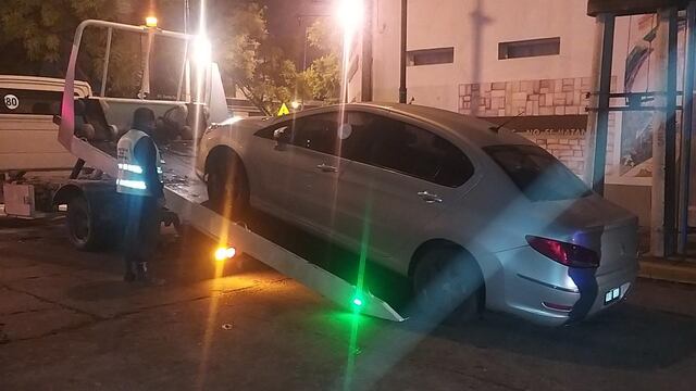 Retuvieron un auto: el conductor manejaba borracho