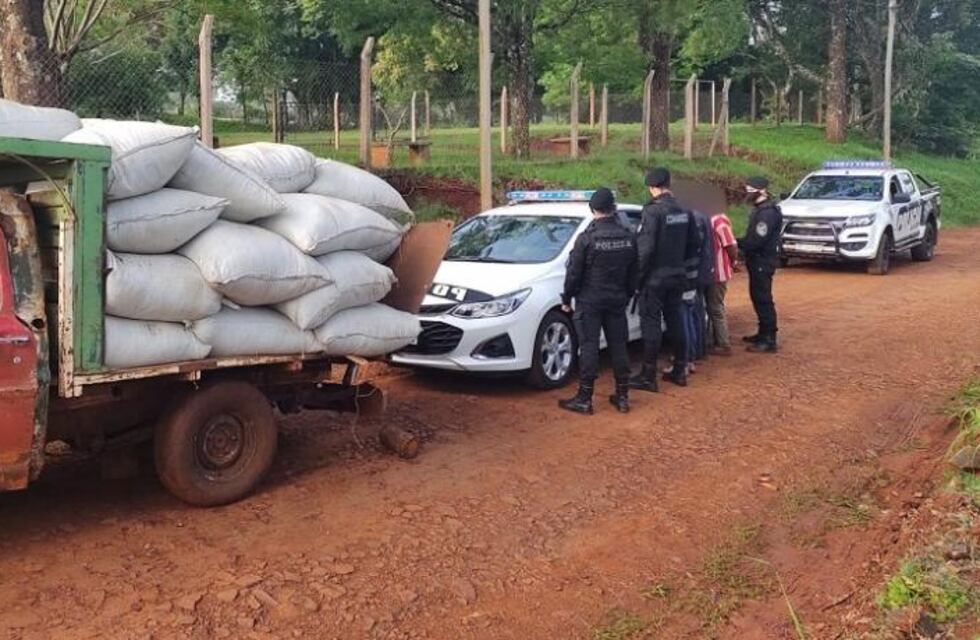 Tres hombres terminaron detenidos por el robo de hoja verde en Los Helechos