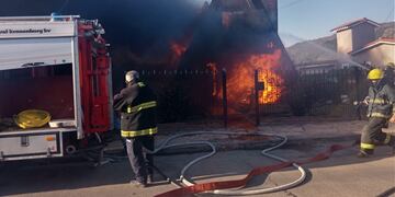 El fuego se propagó rápidamente.