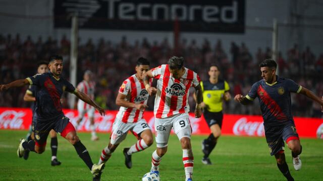 Instituto estaba arriba por un gol de Facundo Suárez. Y no puso ser (Nicolás Bravo / La Voz).