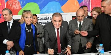 La propiedad decomisada al narcomenudeo alojará a jóvenes en recuperación; “Esta casa fue recuperada del delito. Acá se vendía droga y hoy será un lugar de contención”, subrayó Esteban Duarte.